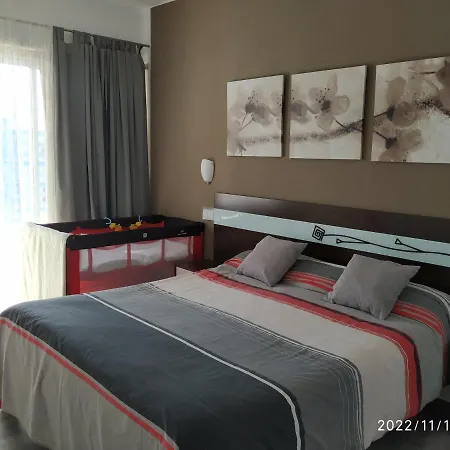 Adeje300, Apartman