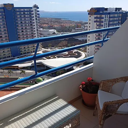 Adeje300, Apartman
