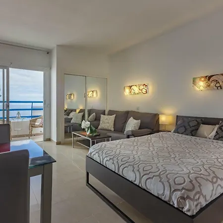 Adeje300, * Playa Paraíso